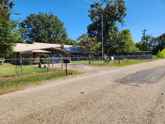 263 County Road 1885, Yantis, TX 75497