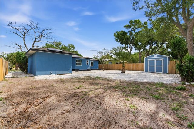 923 1ST AVENUE NW, Largo, FL 33770