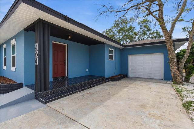 923 1ST AVENUE NW, Largo, FL 33770