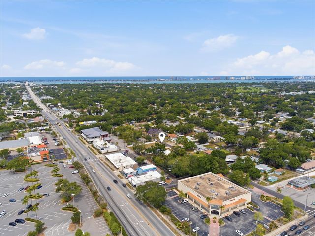 923 1ST AVENUE NW, Largo, FL 33770