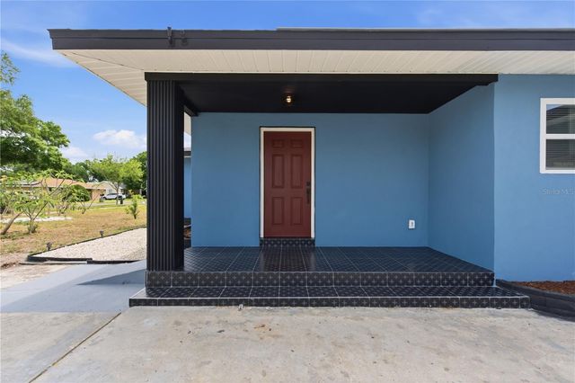 923 1ST AVENUE NW, Largo, FL 33770
