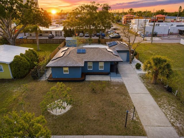 923 1ST AVENUE NW, Largo, FL 33770