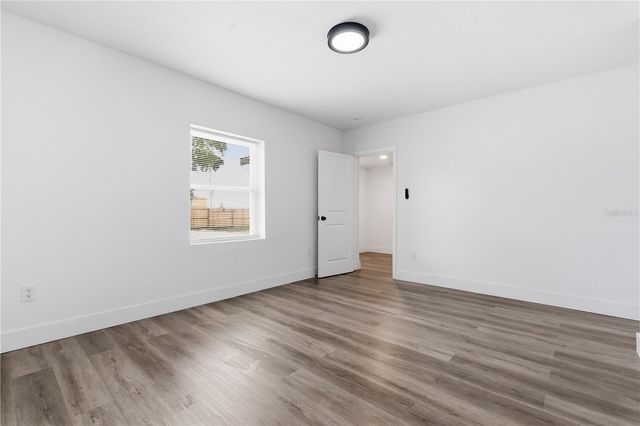 923 1ST AVENUE NW, Largo, FL 33770