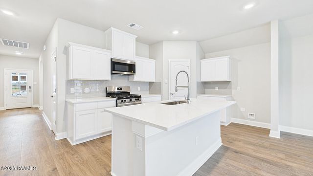 110 Yonkers Drive, Lafayette, LA 70507