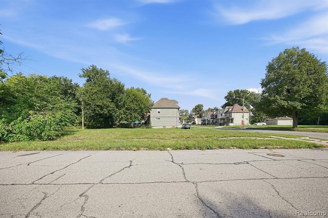 3063 Van Dyke Street, Detroit, MI 48214