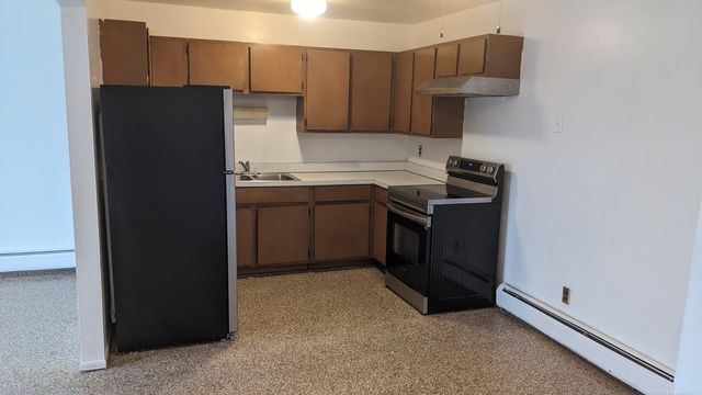 1565 Cherboneau Place 60, Detroit, MI 48207
