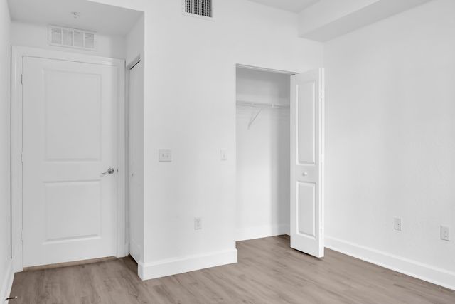 1660 Renaissance Commons Boulevard 2122, Boynton Beach, FL 33426