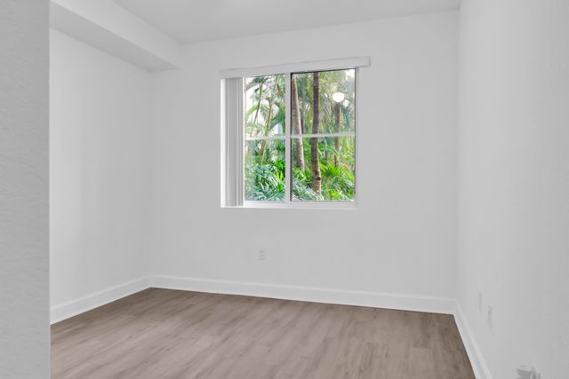 1660 Renaissance Commons Boulevard 2122, Boynton Beach, FL 33426