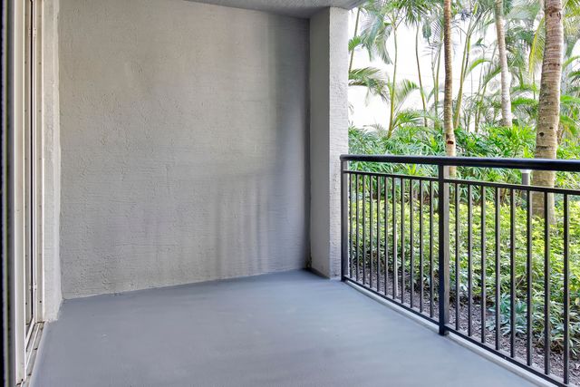 1660 Renaissance Commons Boulevard 2122, Boynton Beach, FL 33426