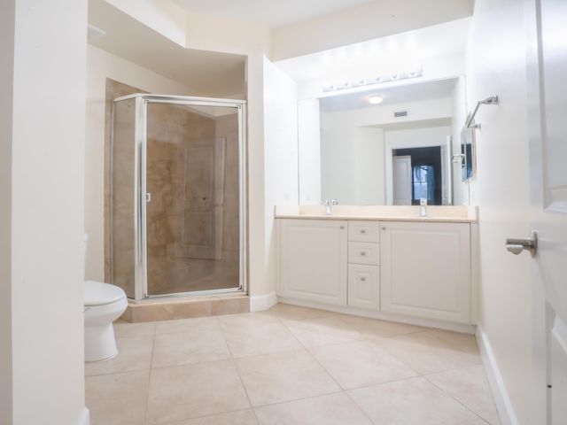 1660 Renaissance Commons Boulevard 2122, Boynton Beach, FL 33426