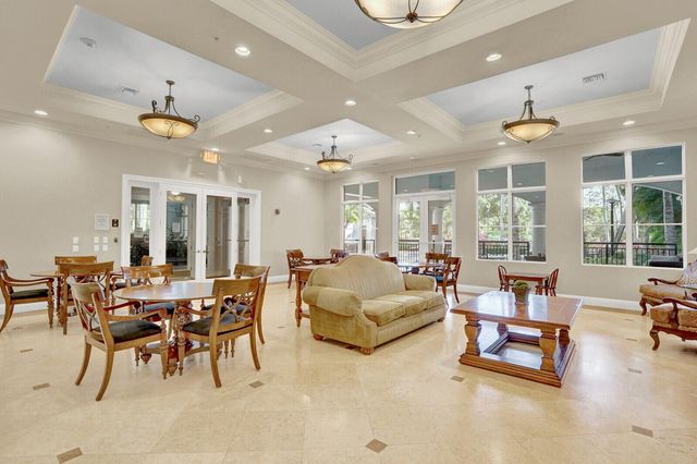 1660 Renaissance Commons Boulevard 2122, Boynton Beach, FL 33426