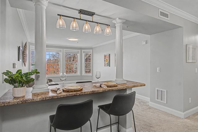 81 S Williams St Unit 303, Burlington, VT 05401