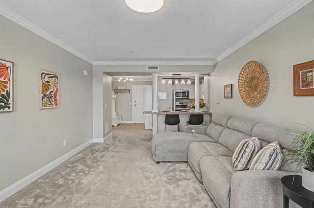 81 S Williams St Unit 303, Burlington, VT 05401