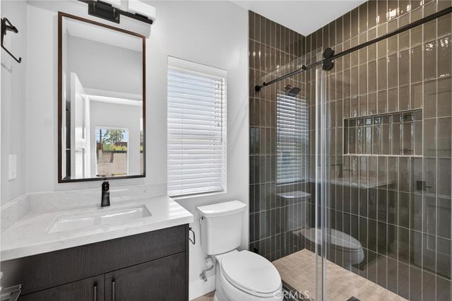 4248 Mclaughlin Avenue, Los Angeles, CA 90066