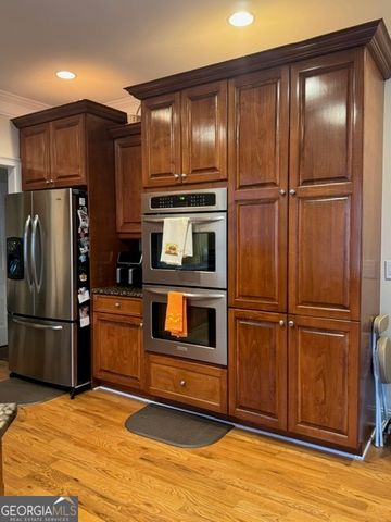 5681 Southcrest Lane, Lithonia, GA 30038