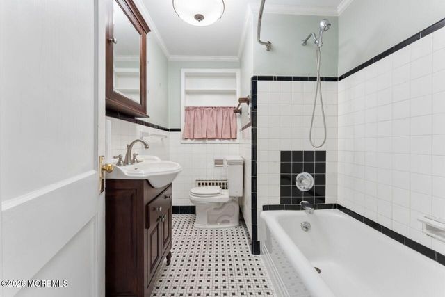 11 Kempshall Terrace, Fanwood, NJ 07023