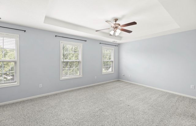 9175 Coneflower Drive 104, West Des Moines, IA 50266