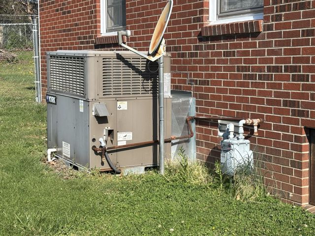 658 Jackson Ave, Lewisburg, TN 37091