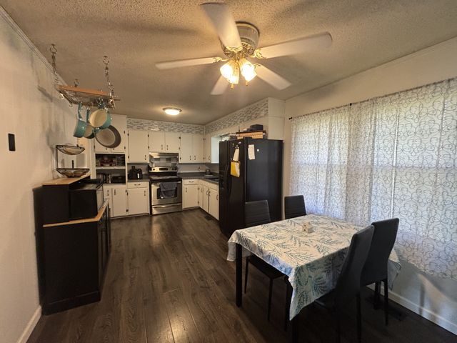 658 Jackson Ave, Lewisburg, TN 37091