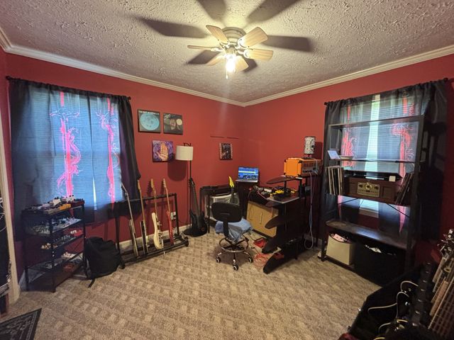 658 Jackson Ave, Lewisburg, TN 37091