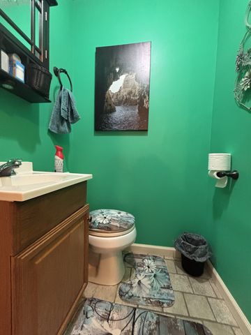 658 Jackson Ave, Lewisburg, TN 37091