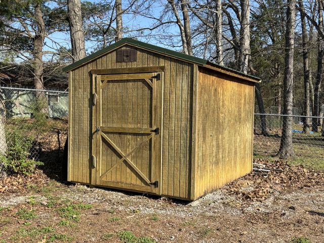 658 Jackson Ave, Lewisburg, TN 37091