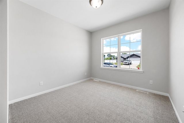 8908 Norway Drive NE, Cedar Rapids, IA 52402