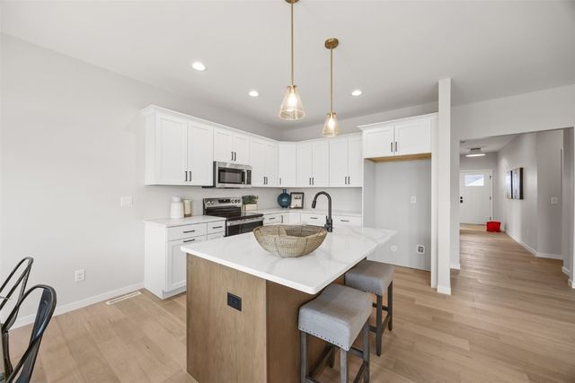 8908 Norway Drive NE, Cedar Rapids, IA 52402