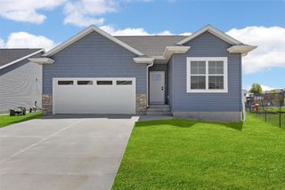 8908 Norway Drive NE, Cedar Rapids, IA 52402