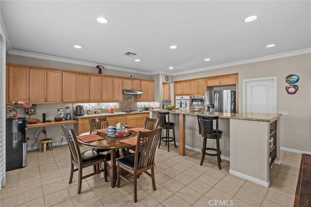 8656 Calle Canon Road, Corona, CA 92883