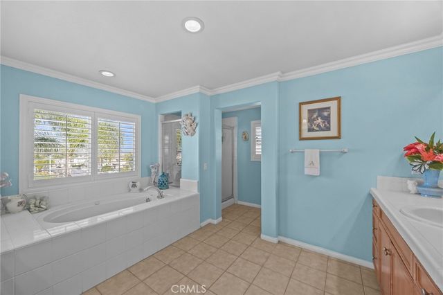 8656 Calle Canon Road, Corona, CA 92883