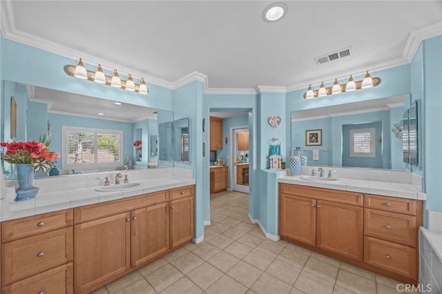 8656 Calle Canon Road, Corona, CA 92883