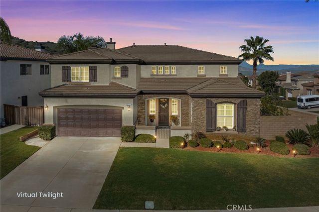 8656 Calle Canon Road, Corona, CA 92883