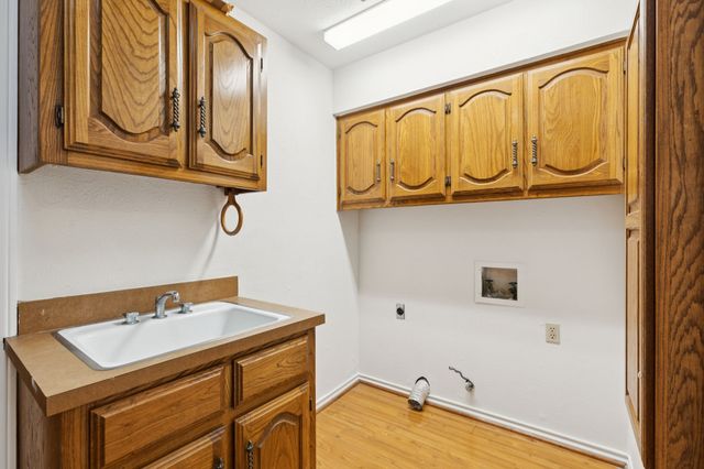 1422 Tierra Calle, Carrollton, TX 75006