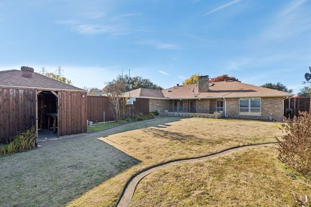 1422 Tierra Calle, Carrollton, TX 75006