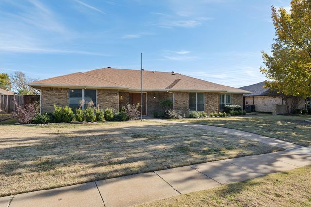1422 Tierra Calle, Carrollton, TX 75006
