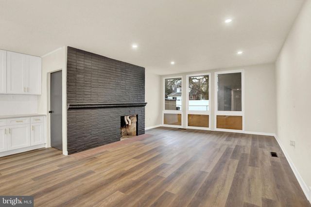 421 LEWIS ST, Harrisburg, PA 17110