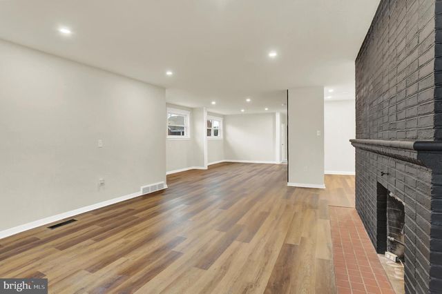 421 LEWIS ST, Harrisburg, PA 17110