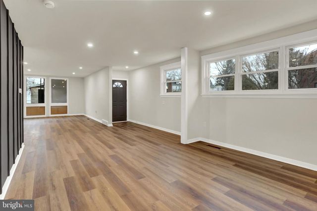 421 LEWIS ST, Harrisburg, PA 17110