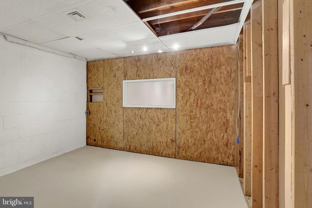 421 LEWIS ST, Harrisburg, PA 17110