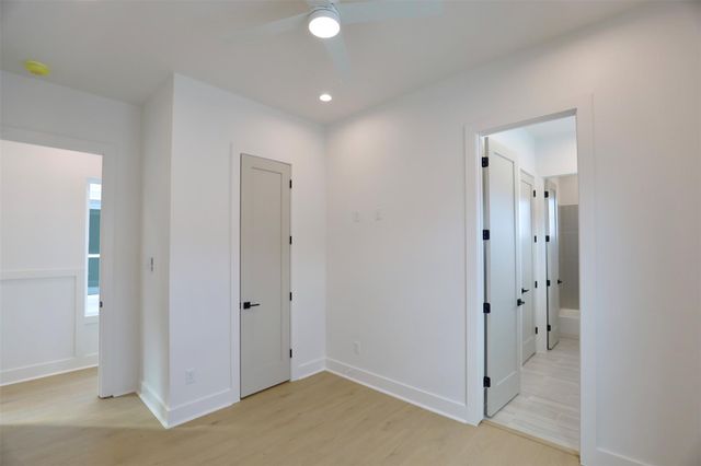 136 E 37th Street, Houston, TX 77018