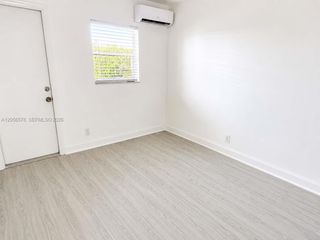749 SE 15th St 7, Fort Lauderdale, FL 33316