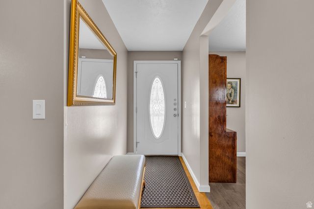 928 N 2075 W, Farr West, UT 84404