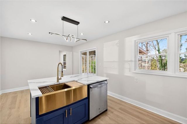 5666 WOODLAND Drive, Douglasville, GA 30135