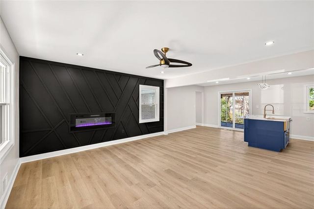 5666 WOODLAND Drive, Douglasville, GA 30135