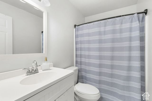 3866 W AUGUSTA, Syracuse, UT 84075
