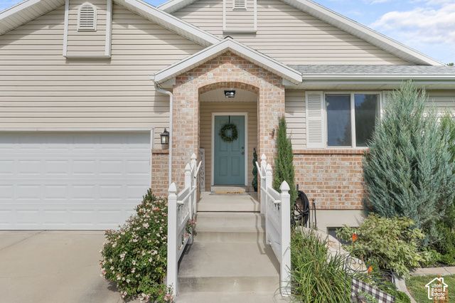 3866 W AUGUSTA, Syracuse, UT 84075