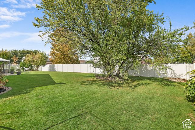 3866 W AUGUSTA, Syracuse, UT 84075