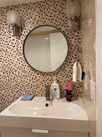 1865 S Ocean Drive 3L, Hallandale Beach, FL 33009