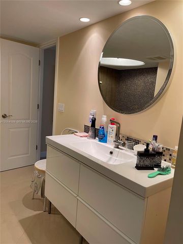 1865 S Ocean Drive 3L, Hallandale Beach, FL 33009